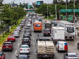 El experto explicó que un segundo piso atraería más vehículos y sería una solución a corto plazo, que con el tiempo volvería a colapsar a López Mateos. EL INFORMADOR / ARCHIVO