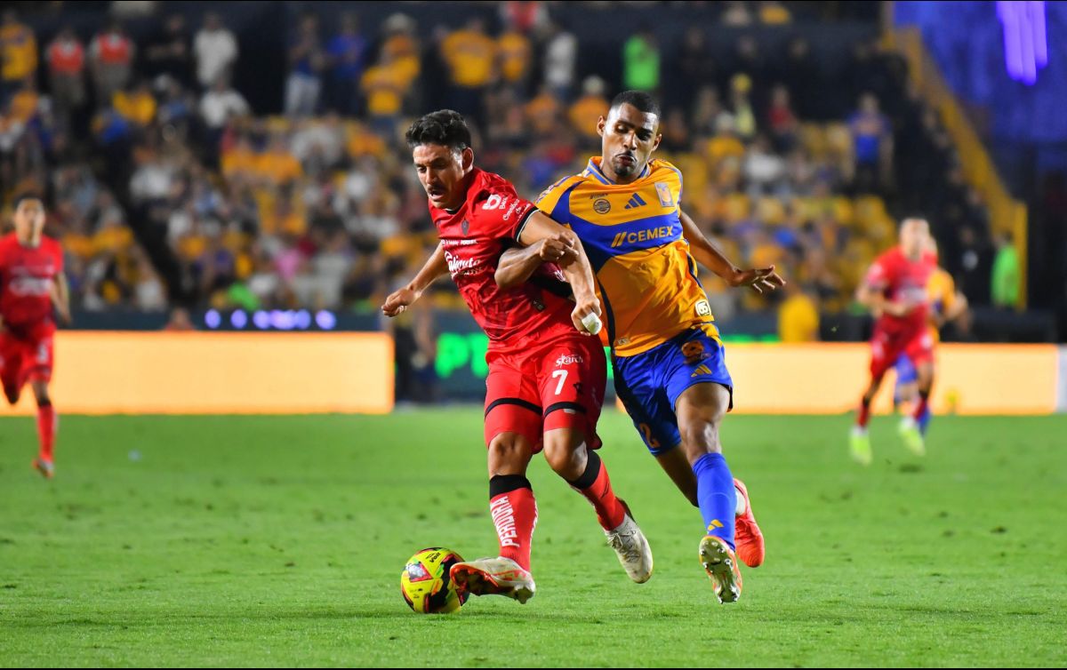 Los rojinegros llegan con la etiqueta de víctimas y con la urgencia de romper una racha de 11 partidos sin conocer la victoria. IMAGO7.