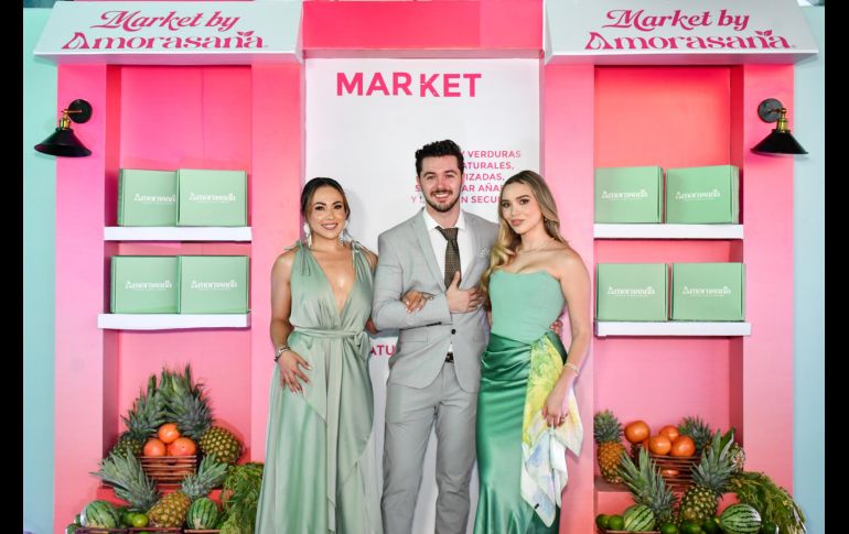 Araceli Ceja, Apolo Navajas y Vita Gaytán. GENTE BIEN JALISCO / M. Rached