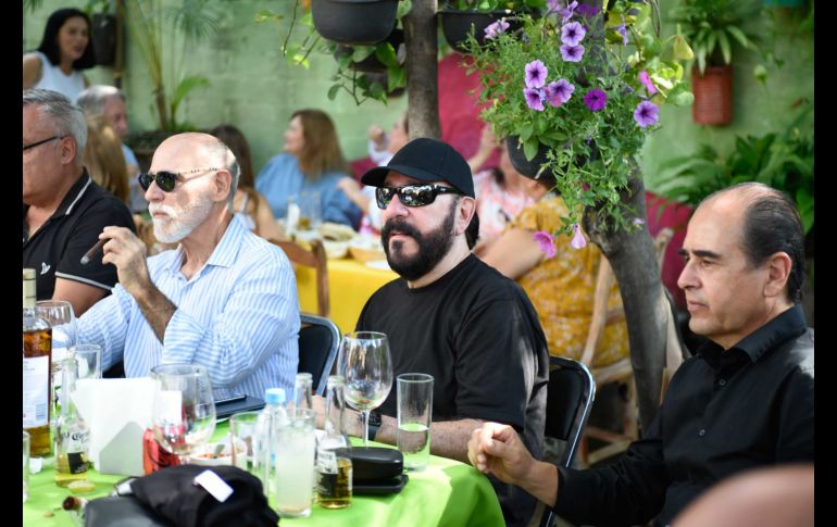 Cumpleaños de Ángel Cervantes. GENTE BIEN JALISCO / S. Gómez