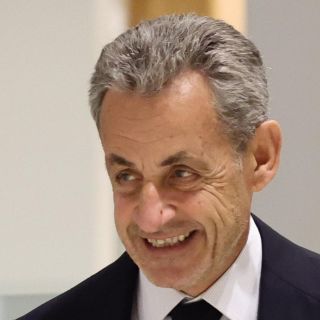 Nicolas Sarkozy, expresidente francés, es condenado a 5 años de cárcel por conspiración criminal