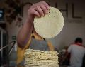 En la nueva tortillería se contempla una producción de 400 kilos al día de tortillas, es decir, de 300 a 400 consumidores de tortillas diariamente. SUN / ARCHIVO