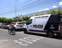 Policía Militar custodia las afueras de la escuela Estatal Luiz Felipe, en Sobral (Brasil). EFE/ Eduardo Alves