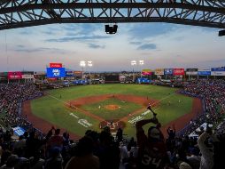 Este encuentro surge como una revancha de la Serie del Caribe 2025, donde ambos equipos protagonizaron una final inolvidable que mantuvo en vilo a los aficionados. X / @charrosbeisbol