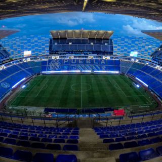 Puebla vs Chivas se suspende por tormenta