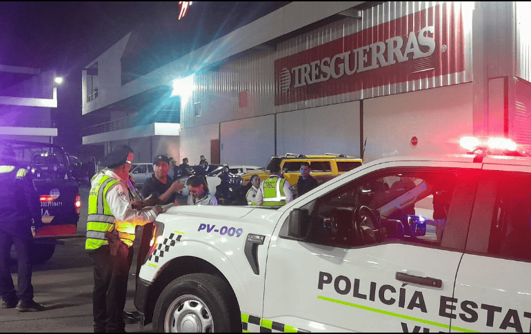 La Policía Vial mantiene vigilancia en los puntos recurrentes de la metrópoli donde se llevan a cabo arrancones. ESPECIAL