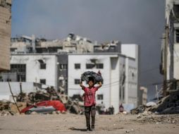 Un creciente número de países califican de genocidio la ofensiva militar israelí contra la Franja de Gaza. EFE/EPA/M. Saber