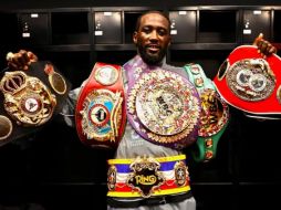 Crawford se convirtió en el primer boxeador masculino en la era de los cuatro cinturones en lograr campeonatos indiscutidos en tres categorías. INSTAGRAM/ @tbudcrawford