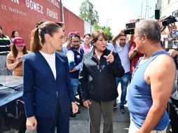 Sheinbaum dialoga con la gobernadora Delfina Gómez Álvarez y alcaldes de la zona afectada. SUN