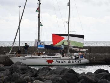 La Flotilla es escoltada por tres buques de guerra militares: uno de España, uno de Italia, y uno más de Turquía. EFE / ARCHIVO