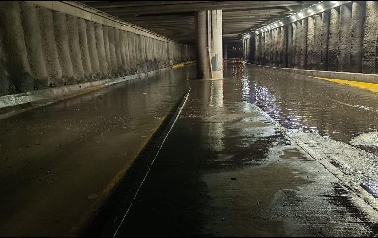 Afectaciones por la lluvia de la madrugada de este miércoles 1 de octubre. ESPECIAL/Policía Vial Jalisco