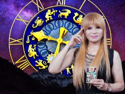 Mhoni Vidente, reconocida astróloga y tarotista, reveló cuáles serán los signos más favorecidos este miércoles 1 de octubre de 2025. FACEBOOK/MHONIVIDENTE