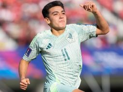 Mora no solo sostuvo al equipo dirigido por Eduardo Arce en la pelea por la clasificación, sino que ratificó su condición de jugador “top” dentro del combinado juvenil. X/ @miseleccionsubs.