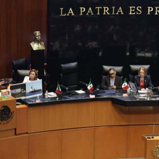 Aprueban polémica reforma a la Ley de Amparo