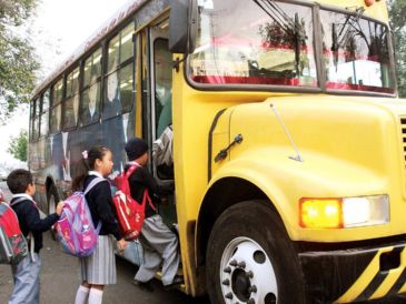 El plan propuesto contempla cuatro etapas: diagnósticos durante este año, diseño de un programa piloto en 2026 y arranque del modelo de transporte escolar para el ciclo 2026-2027. SUN/Archivo