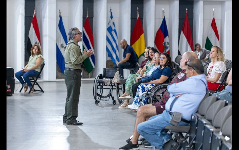 Este 5 de octubre, el escenario del Centro de la Amistad Internacional en Guadalajara abrirá sus puertas a la puesta en escena “La violencia es el problema, no la solución…”, a cargo de la Compañía de Teatro Sfera Industrial. CORTESÍA