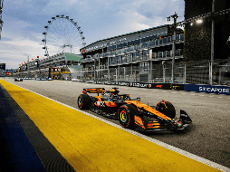 Con este panorama, McLaren y Oscar Piastri mandan un mensaje claro en la antesala de la calificación que será este sábado en Marina Bay. EFE / T. White