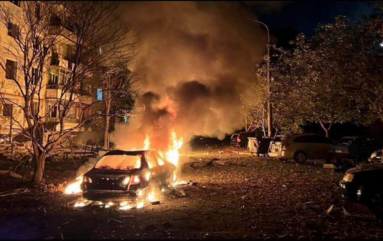 El presidente de Ucrania, Volodímir Zelenski, pidió ayuda a sus socios ante el ataque masivo de este domingo por parte de Rusia. EFE/ ARCHIVO