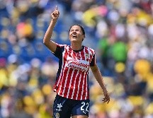 Denise Castro podría emerger como la nueva figura en el ataque rojiblanco, siguiendo los pasos de Cervantes y llevando a Chivas a pelear de nuevo por un campeonato. IMAGO7