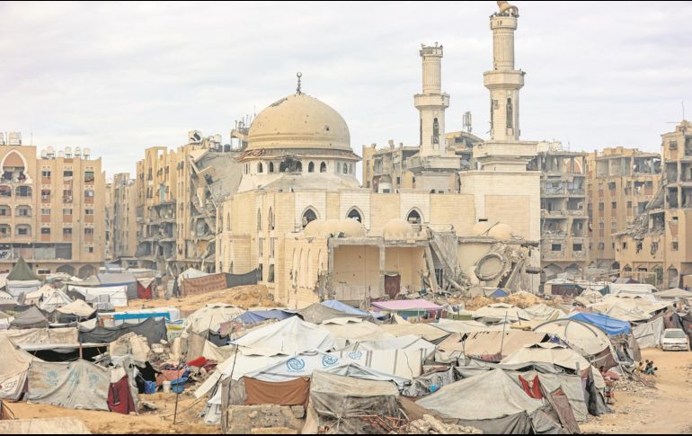 A pesar de las pláticas sostenidas por ambas naciones, las embestidas israelíes no cesan. AFP