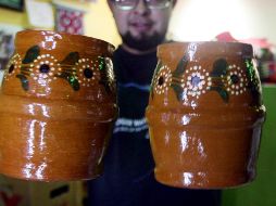 La feria busca preservar y difundir la esencia del pulque, bebida ancestral elaborada a partir de la fermentación del aguamiel del maguey. NOTIMEX/ ARCHIVO