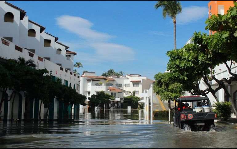 FACEBOOK / Protección Civil y Bomberos Puerto Vallarta