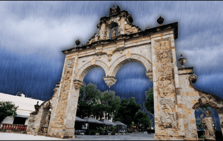 La probabilidad más alta de lluvia es entre las 02:00 y las 05:00 de la tarde para Guadalajara. ESPECIAL / CANVA