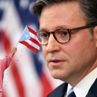 Proponen reemplazar a Bad Bunny en el Super Bowl