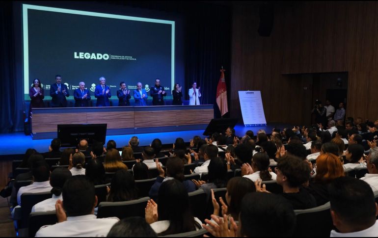 El programa registró en su primera edición a 259 candidatas y candidatos, hijas e hijos de 230 policías viales, preventivos y custodios estatales. GOBIERNO DE JALISCO