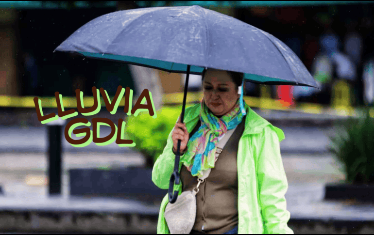 No se descarta la probabilidad de alguna lluvia dispersa o chubasco puntual por la tarde y hacia la noche en Guadalajara. SUN / ARCHIVO