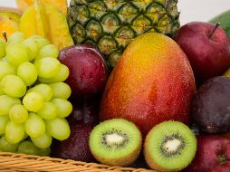 ¡No las desperdicies! Utiliza estas ideas de recetas con frutas pasadas en lugar de tirarlas. UNSPLASH/  J. Kakaroto