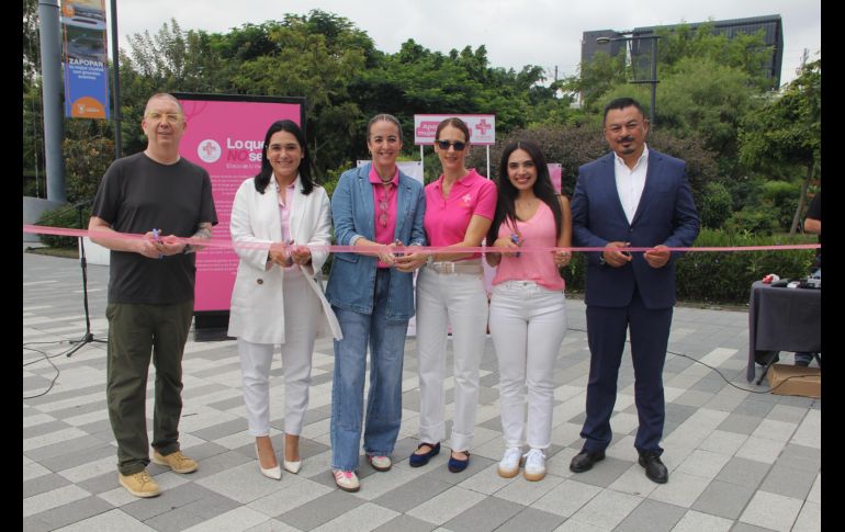 Gerardo Cárdenas, Emma Serrano, Alejandra Morales, Aldara Alonso, Gabriela Velasco y José de Jesús Méndez de Lira. GENTE BIEN JALISCO / J. Soltero