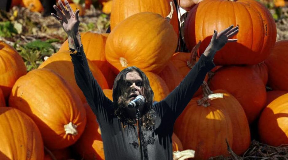 Así luce el mural de calabazas que armaron para Ozzy Osbourne. AFP / EFE / ARCHIVO