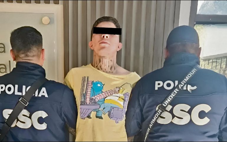 Durante su detención, Donovan “N”, de 20 años, fue encontrado en posesión de un arma de fuego y dosis de drogas. ESPECIAL