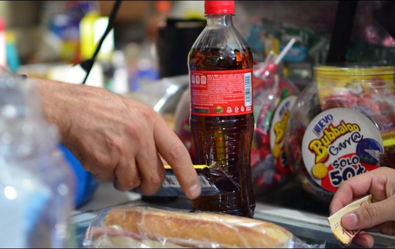 El Impuesto Especial sobre Producción y Servicios (IEPS) tendrá incrementos importantes debido al alza en productos como bebidas azucaradas, cigarros y videojuegos violentos. EL INFORMADOR/Archivo