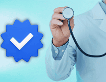 La SEP explicó que el documento sustituye procesos en papel y funcionará como un currículum profesional digital verificable. ESPECIAL / CANVA