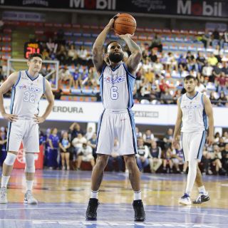 Astros de Jalisco inicia con derrota en la Final de Zona de la LNBP