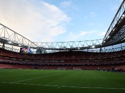 Ente los partidos más destacados que se esperan esta tarde se encuentra el de Arsenal contra el Atlético de Madrid, equipos que se enfrentarán en el Emirates Stadium. EFE / N. Hall