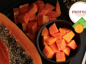 Por su sabor, sus beneficios para la salud y su disponibilidad constante, la papaya sigue siendo una excelente opción en la mesa de los mexicanos. CANVA / UNSPLASH