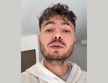 Al final del video, el oriundo de Veracruz recomendó a sus seguidores cuidarse mucho y salir acompañados. TT/ @bastiandelfin