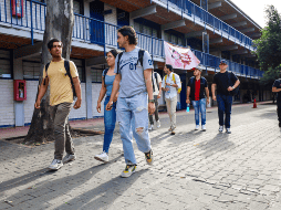 El tramite mencionado se realiza de manera sencilla desde el portal escolar.udg.mx. EL INFORMADOR/A.NAVARRO
