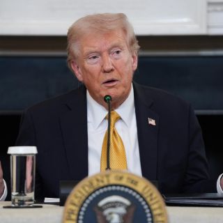 Trump pondrá fin a negociaciones comerciales con Canadá debido a anuncios de TV