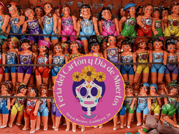 En la Feria del Cartón, los artesanos ofrecen todo lo necesario para el Día de Muertos: calaveritas de azúcar, papel picado, flores de cempasúchil, artesanías de barro. EL INFORMADOR / ARCHIVO
