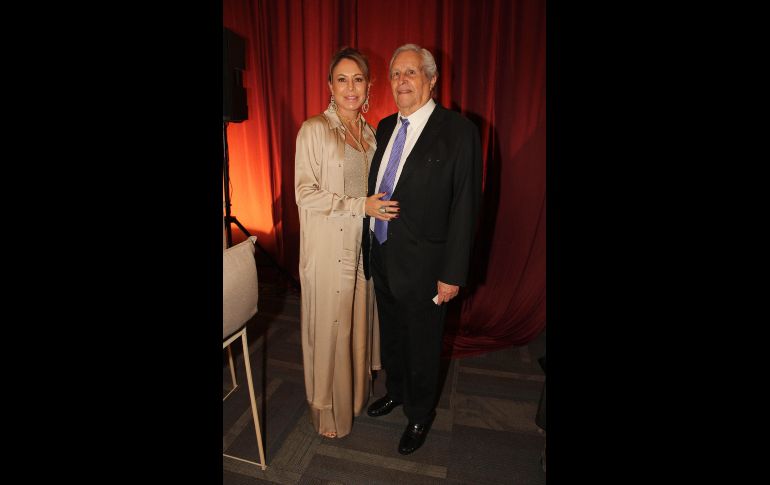 Beatriz Narro de Cordero y Javier Cordero. GENTE BIEN JALISCO / E. Escamilla