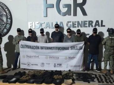 Durante diversos operativos en los municipios de Culiacán y Navolato, fuerzas federales detuvieron a 18 presuntos miembros de la facción de “Los Chapitos”, perteneciente al Cártel de Sinaloa. ESPECIAL