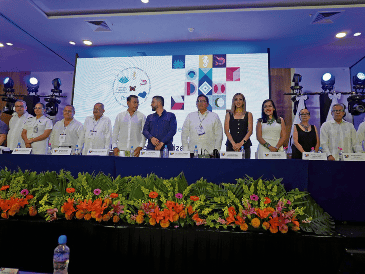 Notarios de distintas partes del país se reunieron para participar en actividades de la IV Jornada Regional Poniente y XVI curso de Actualización y Convivencia Notarial. ESPECIAL