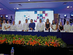 Notarios de distintas partes del país se reunieron para participar en actividades de la IV Jornada Regional Poniente y XVI curso de Actualización y Convivencia Notarial. ESPECIAL