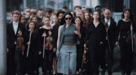 Rosalía estrena su nueva canción, 