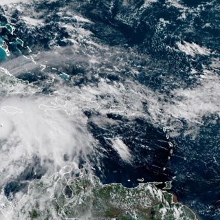 Huracán 'Melissa' EN VIVO, trayectoria y afectaciones al momento