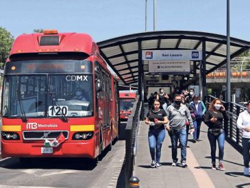 Las suspensiones en las rutas durarán desde las 4:30 hasta las 22:00 horas. SUN/Archivo